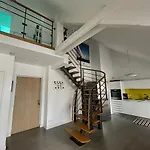 Duplex De Standing En Centre-ville Avec Parking, Proche Port Et - Fr-1-361-377 *