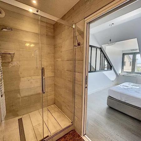 Lägenhet Duplex De Standing En Centre-ville Avec Parking, Proche Port Et - Fr-1-361-377 *