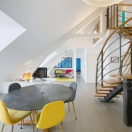 Apartment Duplex De Standing En Centre-ville Avec Parking, Proche Port Et - Fr-1-361-377 *